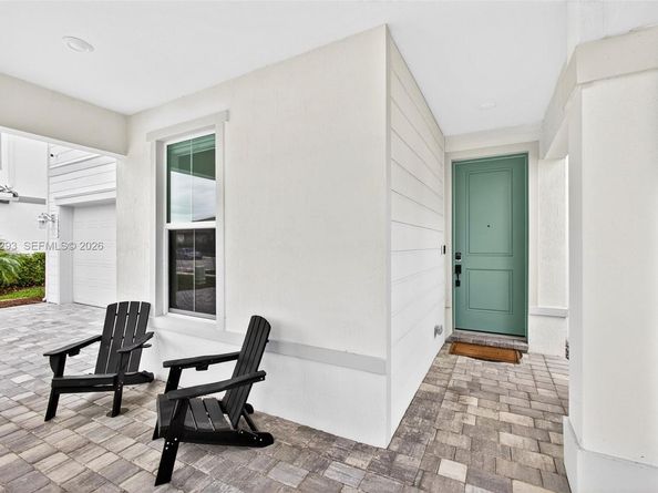 10752 Northbrook Cir, Palm Beach Gardens FL 33412