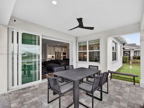 10752 Northbrook Cir, Palm Beach Gardens FL 33412