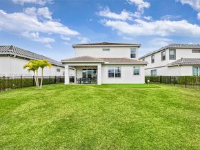 10752 Northbrook Cir, Palm Beach Gardens FL 33412