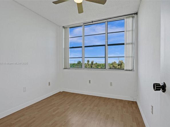 1100 Saint Charles Pl 703, Pembroke Pines FL 33026