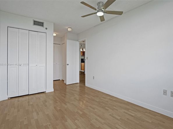 1100 Saint Charles Pl 703, Pembroke Pines FL 33026