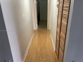 911 NE 199th St 20314, Miami FL 33179