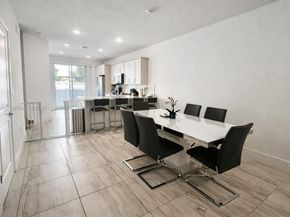 181 SW 170th Ave, Pembroke Pines FL 33027