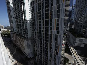 41 SE 5th St 1116, Miami FL 33131