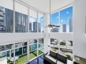 41 SE 5th St 1116, Miami FL 33131