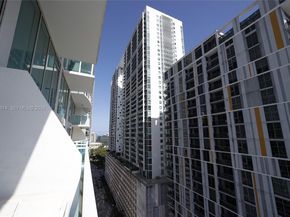 41 SE 5th St 1116, Miami FL 33131