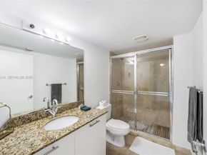 41 SE 5th St 1116, Miami FL 33131