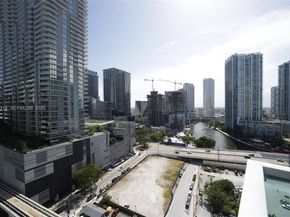 41 SE 5th St 1116, Miami FL 33131