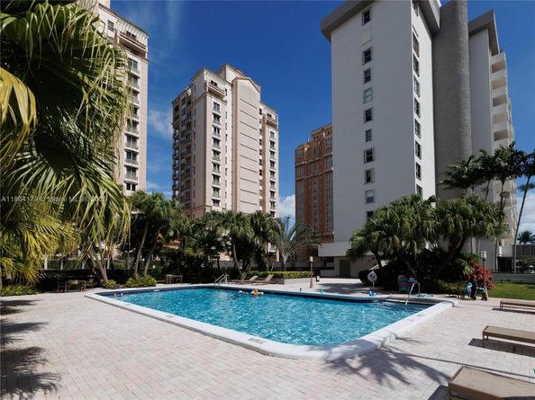 625 Biltmore Way 203, Coral Gables FL 33134
