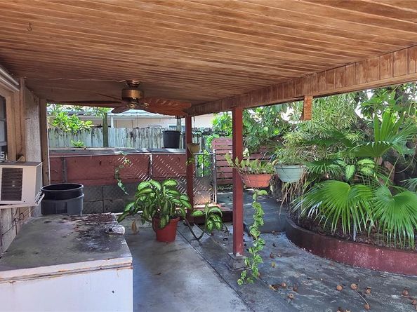 7161 SW 22nd St, Miami FL 33155