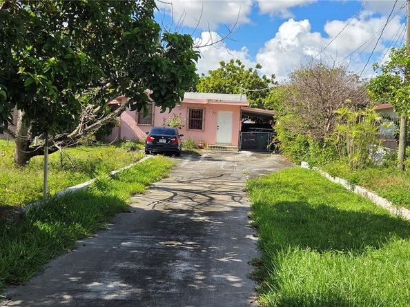 7161 SW 22nd St, Miami FL 33155