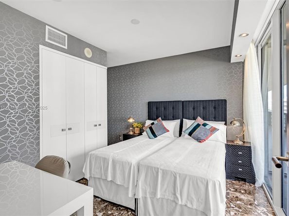 5875 Collins Ave 1503, Miami Beach FL 33140