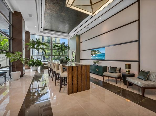 5875 Collins Ave 1503, Miami Beach FL 33140