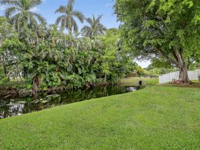 5320 SW 88th Ter, Cooper City FL 33328