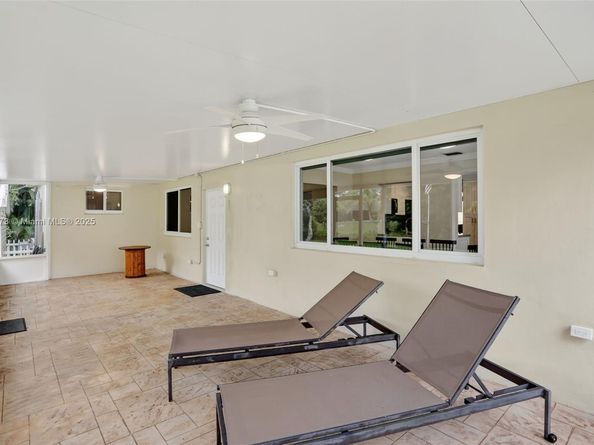5320 SW 88th Ter, Cooper City FL 33328