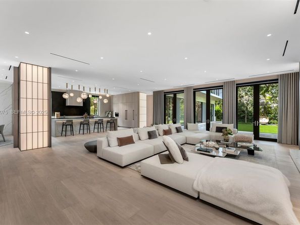 661 Melaleuca Ln, Miami FL 33137