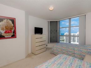 Undisclosed Address #A11789950, Aventura FL 33180