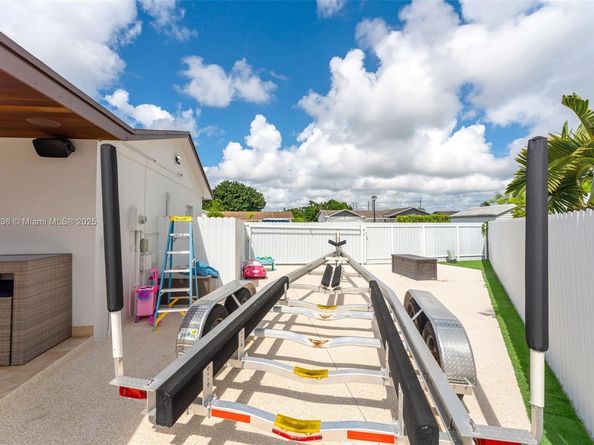 13030 SW 261st Ter, Homestead FL 33032