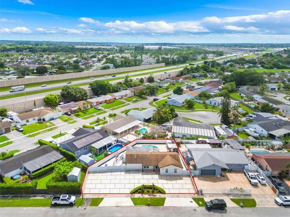 13030 SW 261st Ter, Homestead FL 33032