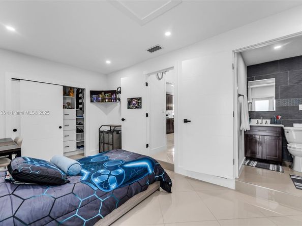 13030 SW 261st Ter, Homestead FL 33032