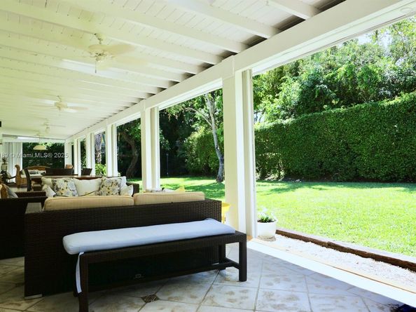 13200 SW 59th Ave, Pinecrest FL 33156