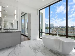 4008 NE 167th St 6, North Miami Beach FL 33160