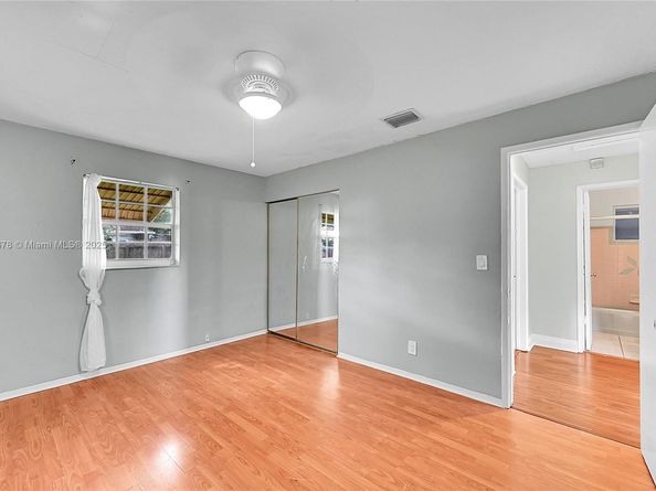 6210 SW 38th St, Davie FL 33314