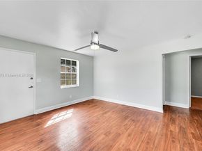 6210 SW 38th St, Davie FL 33314