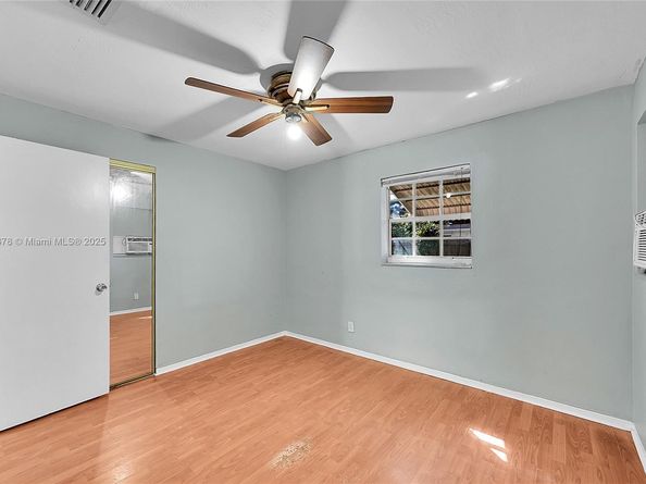 6210 SW 38th St, Davie FL 33314