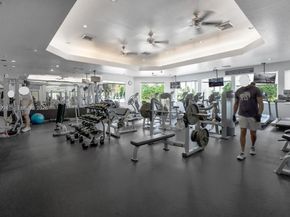 1282 NW 171st Ter, Pembroke Pines FL 33028
