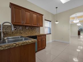 1282 NW 171st Ter, Pembroke Pines FL 33028