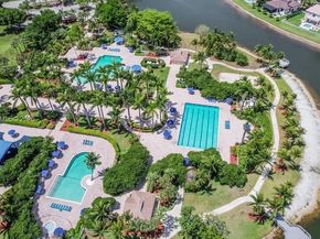 1282 NW 171st Ter, Pembroke Pines FL 33028
