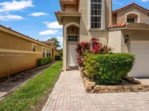 1282 NW 171st Ter, Pembroke Pines FL 33028