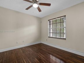 1282 NW 171st Ter, Pembroke Pines FL 33028