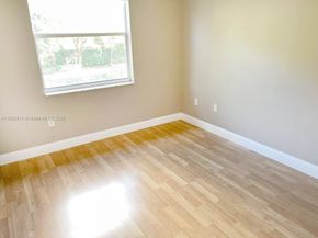 5079 SW 140th Ter, Miramar FL 33027