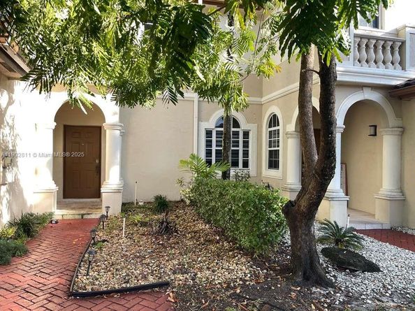 5079 SW 140th Ter, Miramar FL 33027