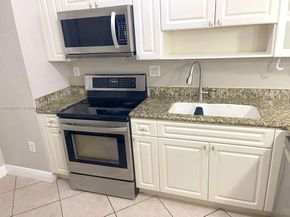 5079 SW 140th Ter, Miramar FL 33027