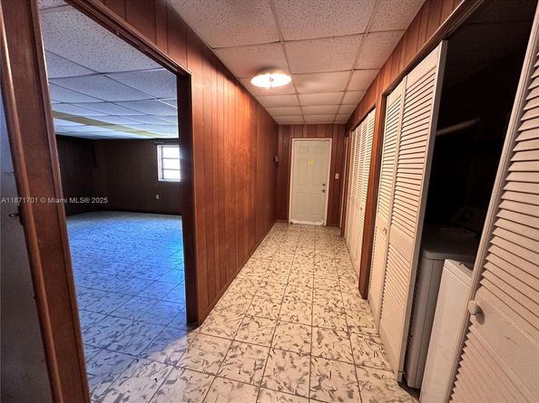 1145 SW 96th Ave, Miami FL 33174