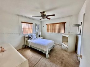 1145 SW 96th Ave, Miami FL 33174