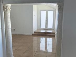 765 SW 101st Ct Cir, Miami FL 33174