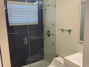 765 SW 101st Ct Cir, Miami FL 33174