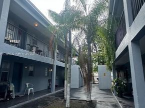 3698 William Ave 6, Miami FL 33133