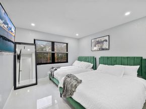14760 S Spur Dr, Miami FL 33161