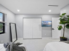 14760 S Spur Dr, Miami FL 33161