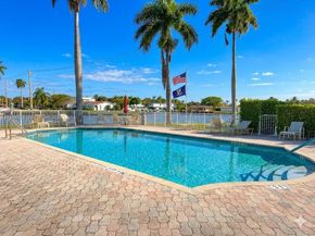 1881 Middle River Dr 704, Fort Lauderdale FL 33305