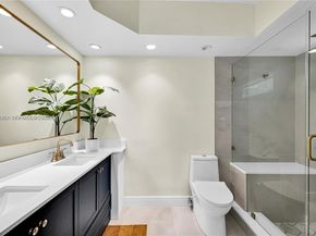 5706 Guava Dr, Tamarac FL 33319