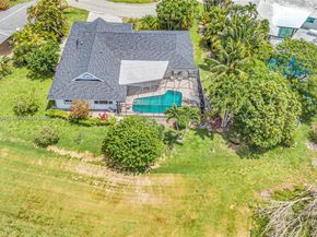 5706 Guava Dr, Tamarac FL 33319