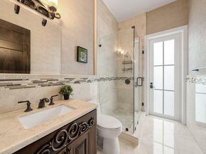 2500 N Greenway Dr, Coral Gables FL 33134