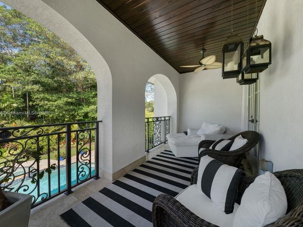 2500 N Greenway Dr, Coral Gables FL 33134