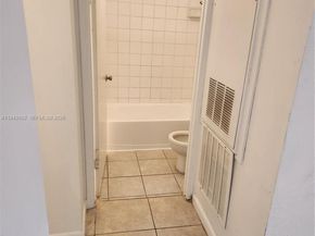 4086 N Pine Island Rd 510, Sunrise FL 33351